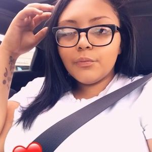 Meet your Posher, Hope